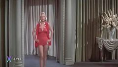 Moda mare: l'evoluzione del costume da bagno