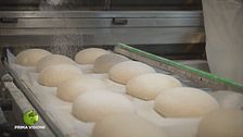 La produzione di piadine e pane