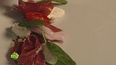 Degustare il prosciutto crudo