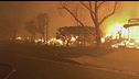 Los Angeles, il fuoco avanza e non si respira