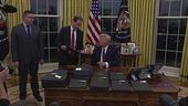 Trump, primo giorno da presidente