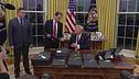 Trump contro migranti e ambiente