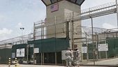 Trump manda i migranti a Guantanamo