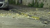 Napoli trema, crolli e panico