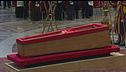 L'ultimo abbraccio a Francesco