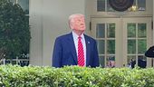 Il saluto di Trump al Papa americano