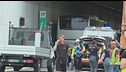 Tir contro scuolabus, una vittima