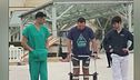 Paralizzato torna a camminare