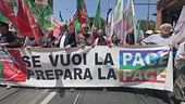 In piazza contro guerra e riarmo