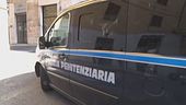 Corinaldo, perché era senza scorta?