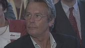 Alain Delon, è guerra per l'eredità