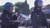 Di nuovo in piazza, allerta Roma