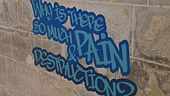 Graffiti a Canterbury, è polemica