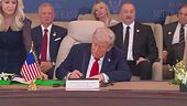 A Sharm la firma per la pace