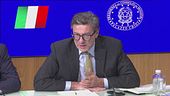 Manovra, meno tasse ai redditi medi