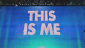 Domani sera su Canale 5 torna This is me