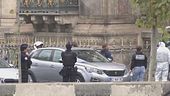 Furto al Louvre, 5 nuovi arresti