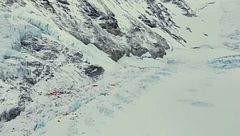 Nepal, 5 italiani sotto le valanghe