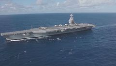 La nave di Trump pronta a colpire