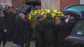 Vanoni, lacrime e note ai funerali
