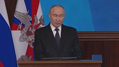 Gli insulti di Putin all'Europa