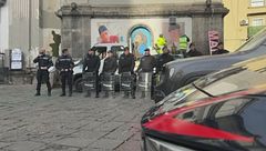 Rimosso l'altarino della camorra