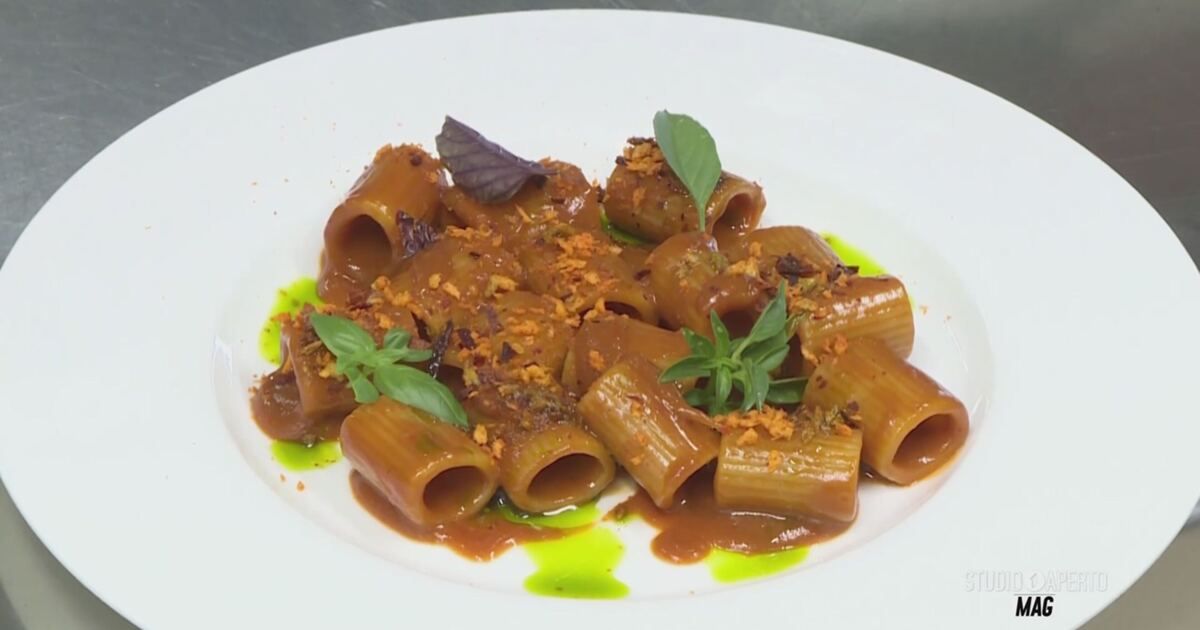 Studio Aperto MAG: Il pranzo di mezza estate Video | Mediaset Infinity