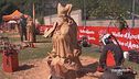 La gara di sculture con motosega