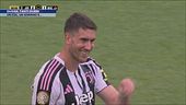 Vlahovic, tra tanti dubbi torna il sorriso