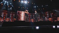 Piero Barone e Sarah Toscano in "Riderà"