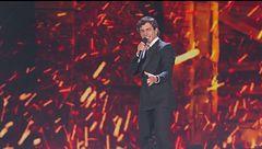 Gianluca Ginoble in "Burning Love"