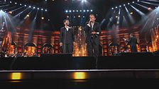 Piero Barone e Francesco Gabbani in "Viva la vita"