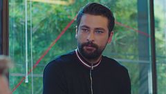 Alihan scopre che Zeynep è tornata