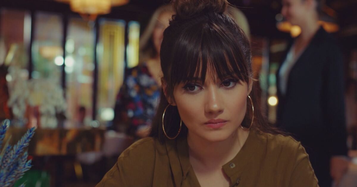 Forbidden Fruit: Una trappola per Zeynep Video