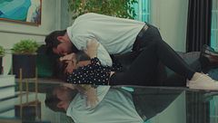 La pace tra Alihan e Zeynep