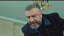 L'aggressione di Mustafa alla madre di Yildiz e Zeynep