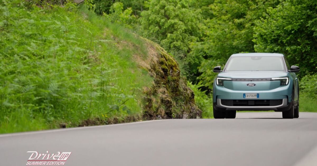 Drive Up: Ford Explorer Video | Mediaset Infinity