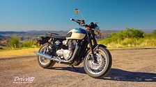 Triumph Bonneville T120 in California