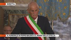I funerali di Pippo Baudo: le parole di Giovanni Burtone, sindaco di Militello in Val di Catania