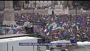 La piazza per l'Europa, ma contro il riarmo accende il dibattito