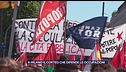 A Milano il corteo che difende le occupazioni