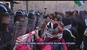 Corteo a Torino, violenti scontri tra Pro-Palestina e polizia