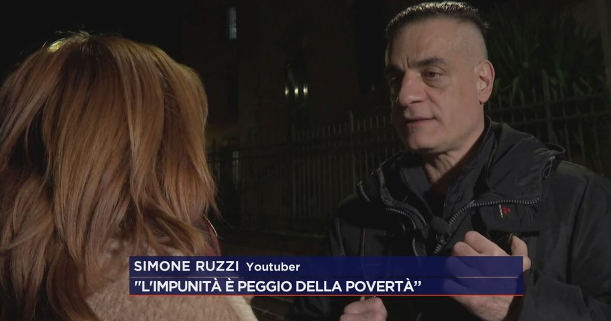 4 di sera Weekend: Simone Ruzzi: 