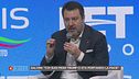 Salvini: "Coi suoi modi Trump ci sta portando la pace"