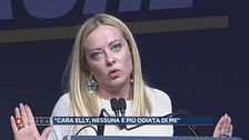 Giorgia Meloni si difende a spada tratta