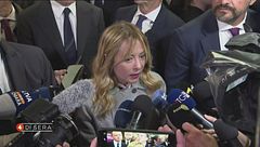 Giorgia Meloni schierata in favore di Leone XIV