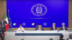 Il Governo italiano si arrampica sugli specchi