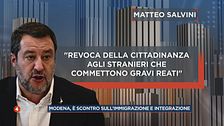 Matteo Salvini cavalca l'attentato modenese