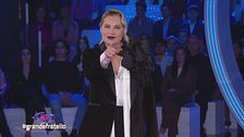 Inizia una nuova puntata di Grande Fratello: emozioni e colpi di scena