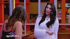 Grazia Kendi e Carlotta faccia a faccia